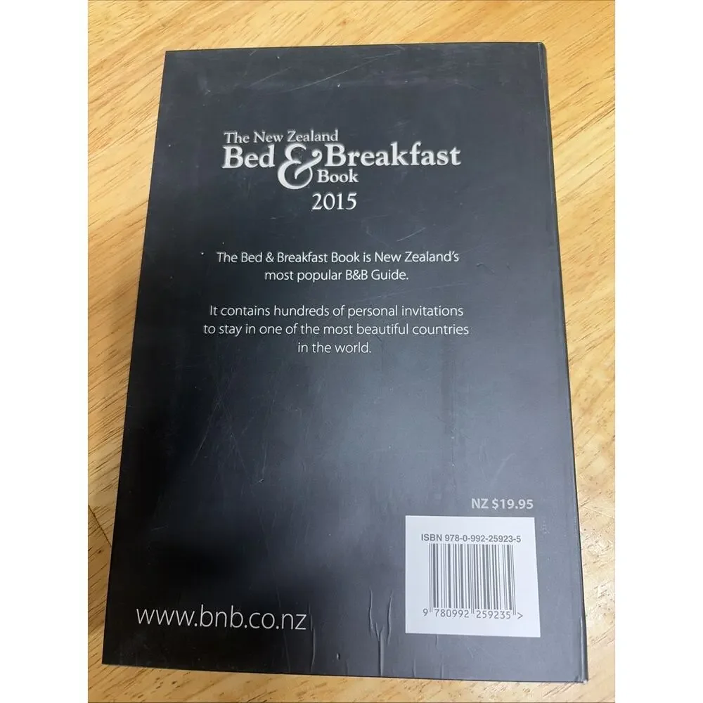 New Zealand Bed and Breakfast Book 2015 by Jim Thomas (2014, Trade Paperback)